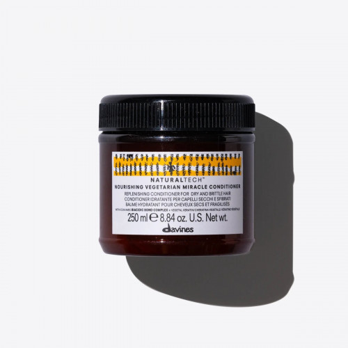 Davines Nourishing Vegetarian Miracle Conditioner Maitinantis VM kondicionierius su keratinu